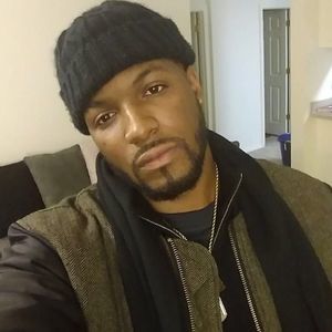 Meet your Posher, Emmanuel